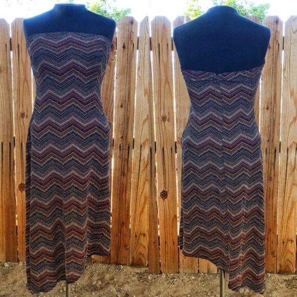 Gorgeous asymmetrical stretchy Strapless dress Large - Picture 4 of 5